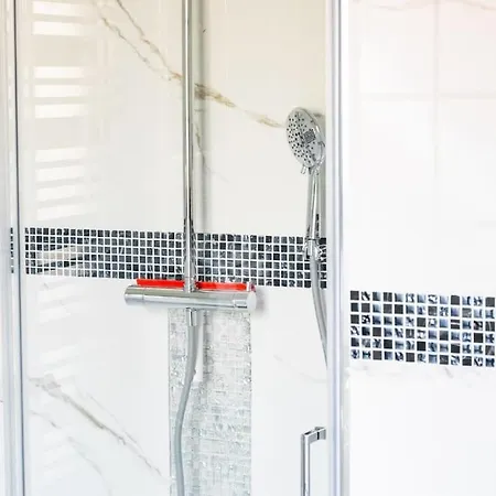 Loft Con Terrazzino+free Park+wi-fi *