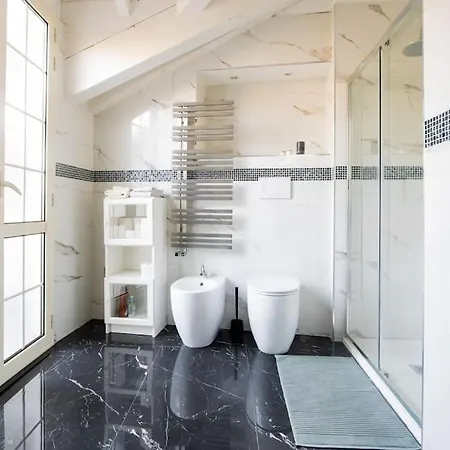 Daire Loft Con Terrazzino+free Park+wi-fi *